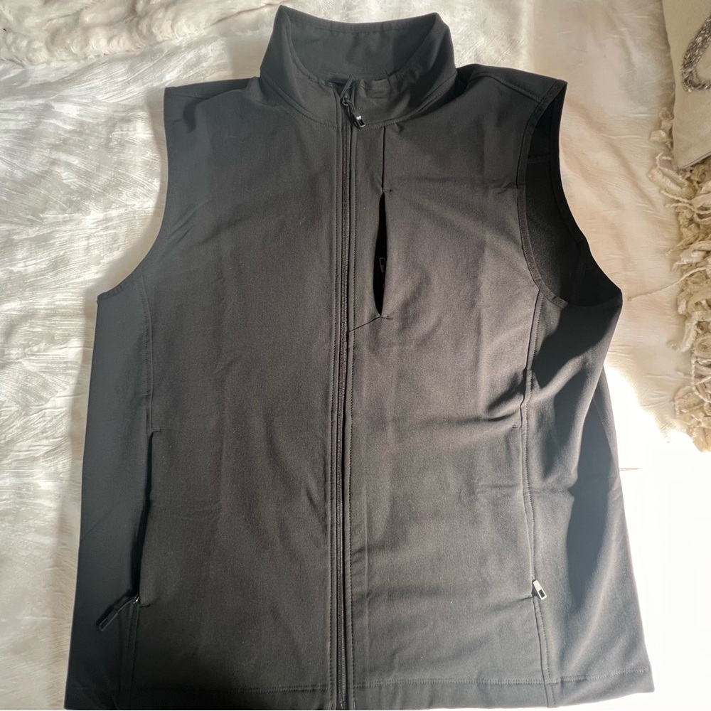 32 degrees Heat Men's/unisex Black Softshell Zip-Up Vest
